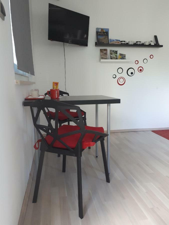 Studio Apartman Splash Pjescana Uvala Zewnętrze zdjęcie